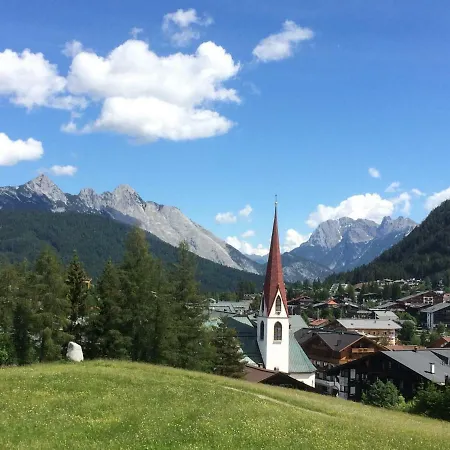 Krinzerhaeusl ゼーフェルト・イン・チロル
